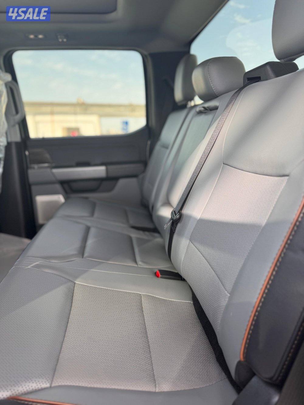 للبيع فورد لأريت موديل 2024 الغانم v8 صبغ الوكالة عداد 6 الاف كم14