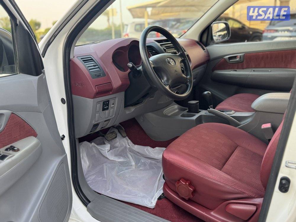 هايلكس 2009 صبغ الوكاله بحاله ممتازه جداً11