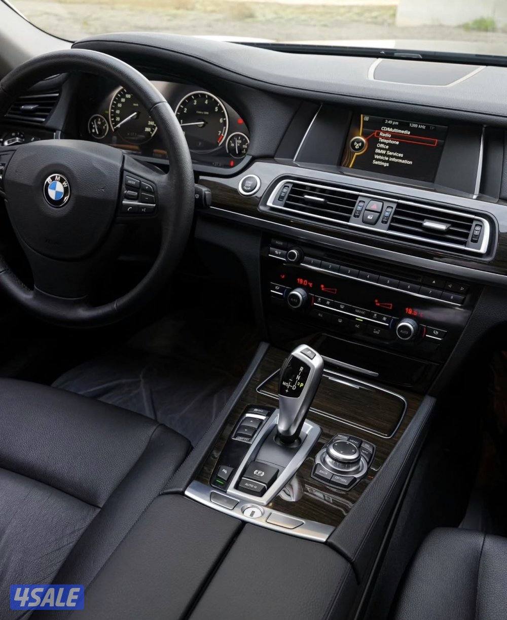 للبيع BMW 730 LI موديل 2013 عداد 62 الف كم صبغ الوكالة الغانم6