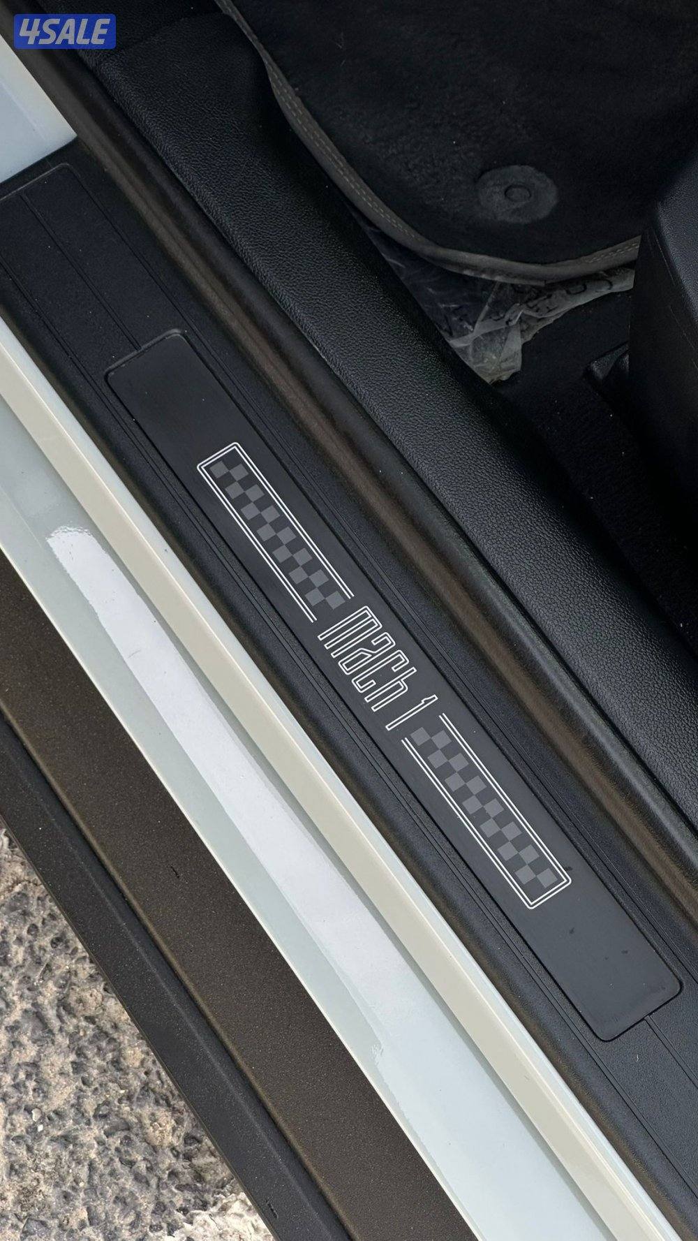 للبيع فورد موستنق 
Mach 1 صبغ الوكالة7