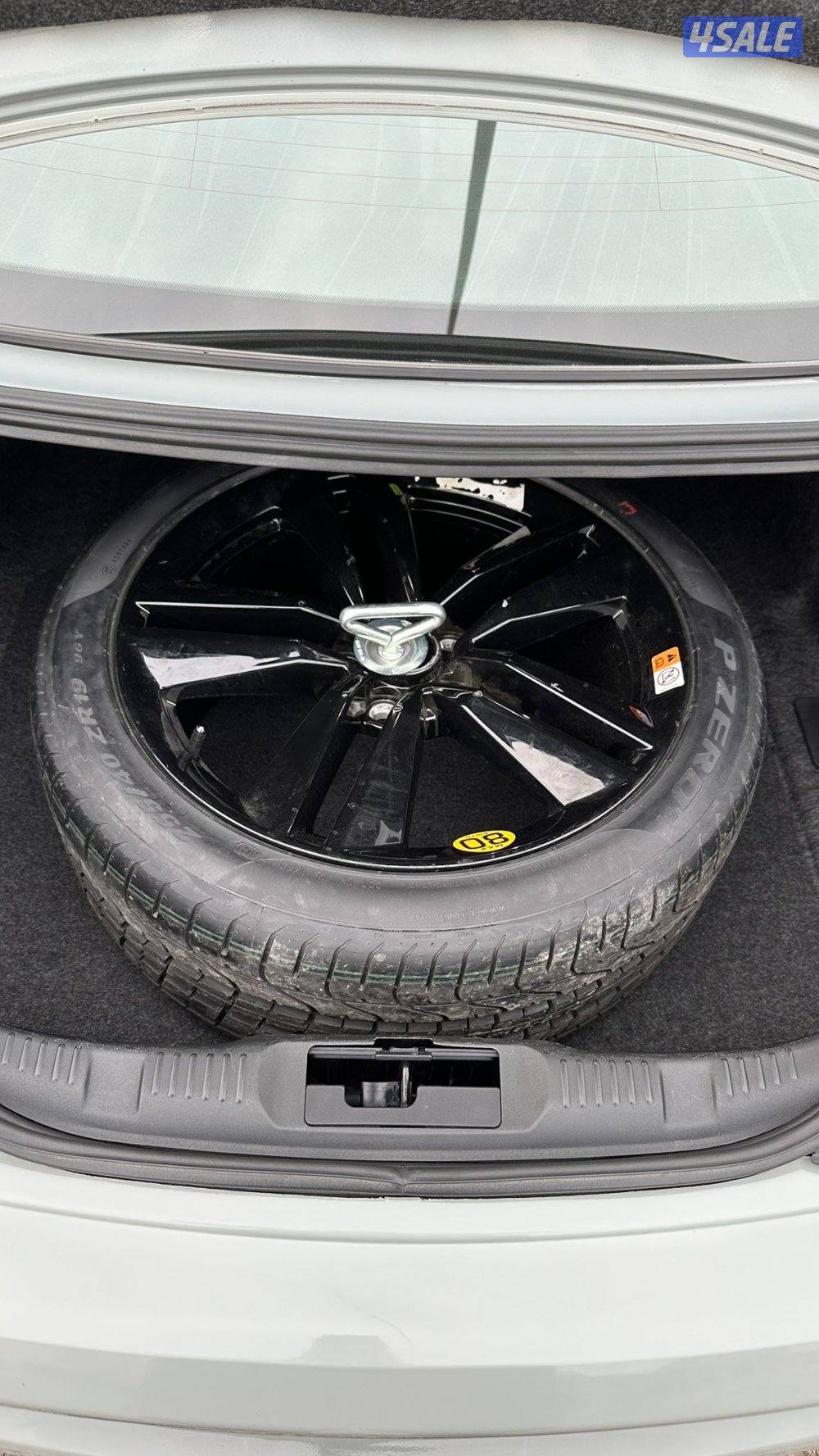 للبيع فورد موستنق 
Mach 1 صبغ الوكالة11