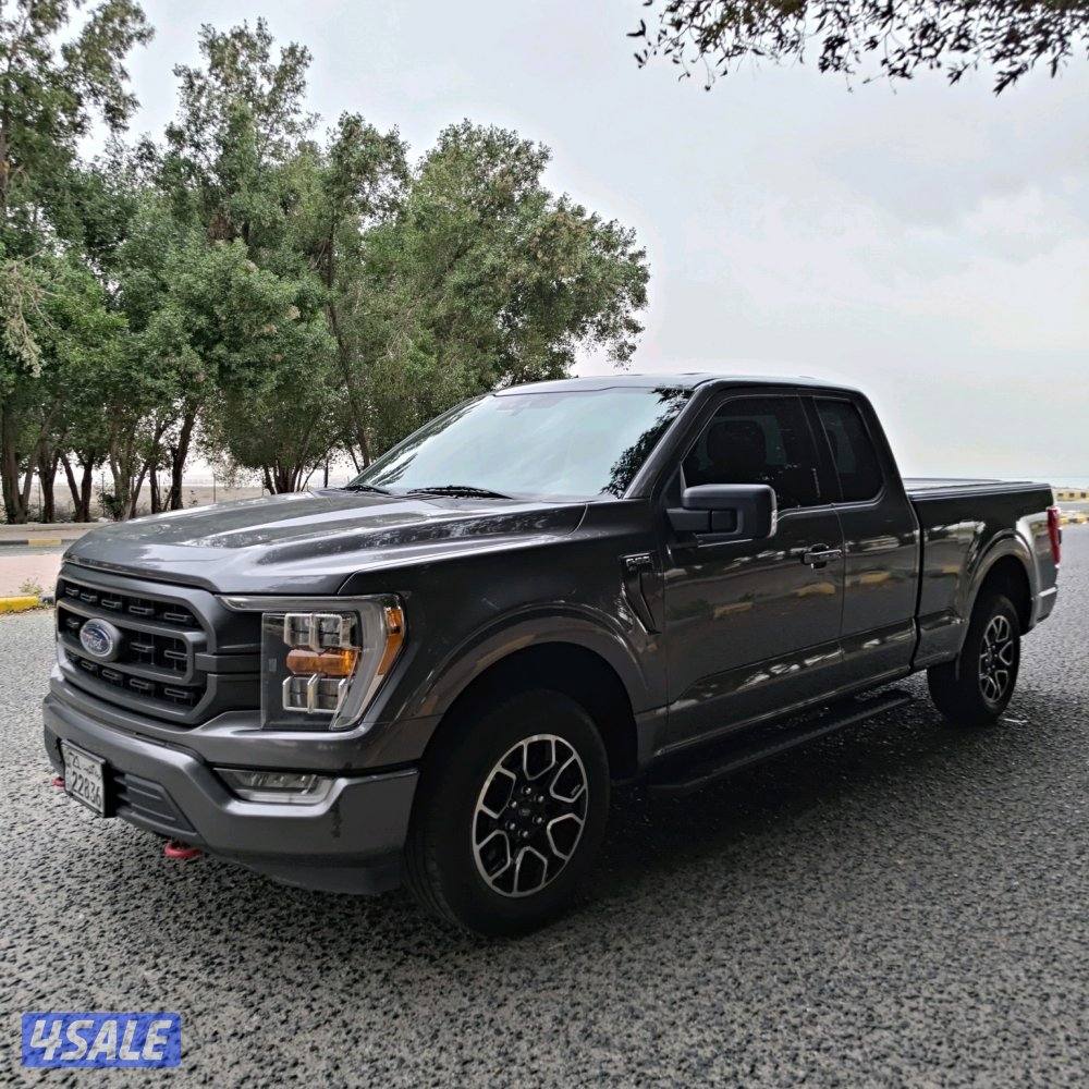 🇺🇸 Ford F150 XLT Sport 5.0L V82