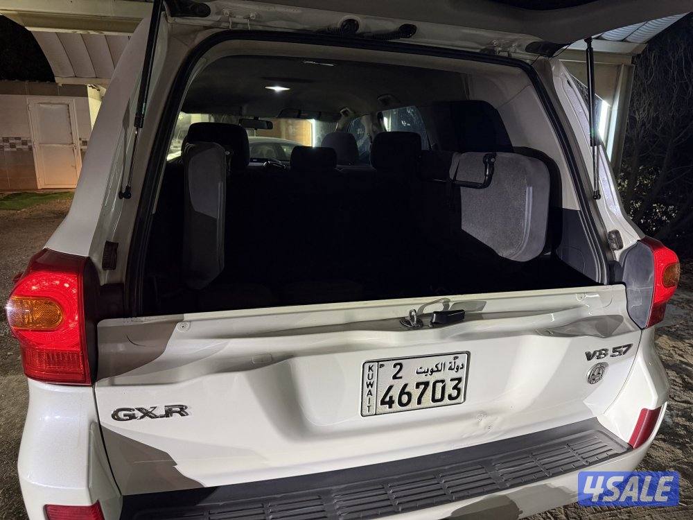 الي يدور النظيف للبيع لاند كروز 2009 G مجدد2015 سلندر62