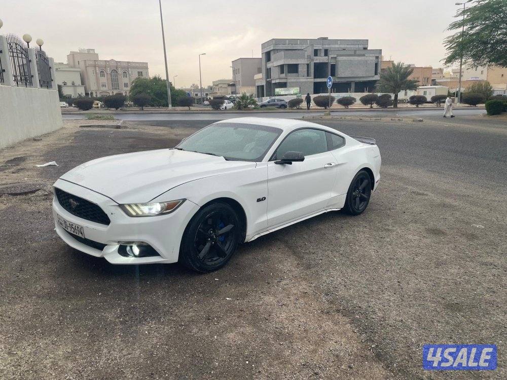 للبيع موستنق موديل20157