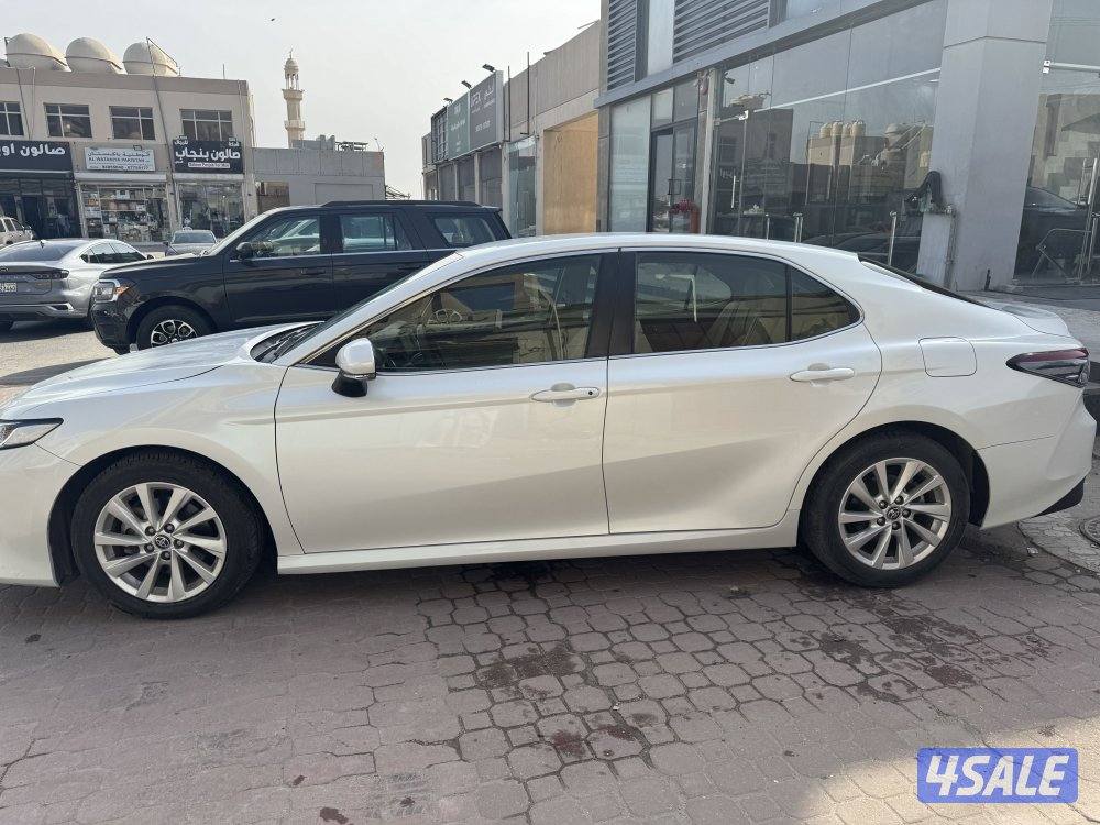 للبيع كامري 20231