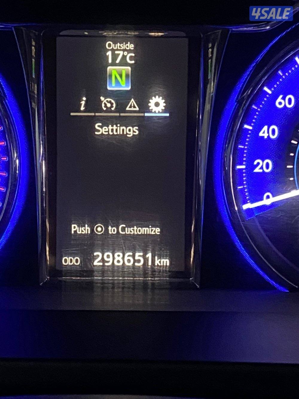 كامري GLX 20174