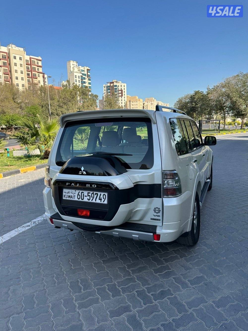 للبيع باجيرو مكينة صغيرة كامل المواصفات5