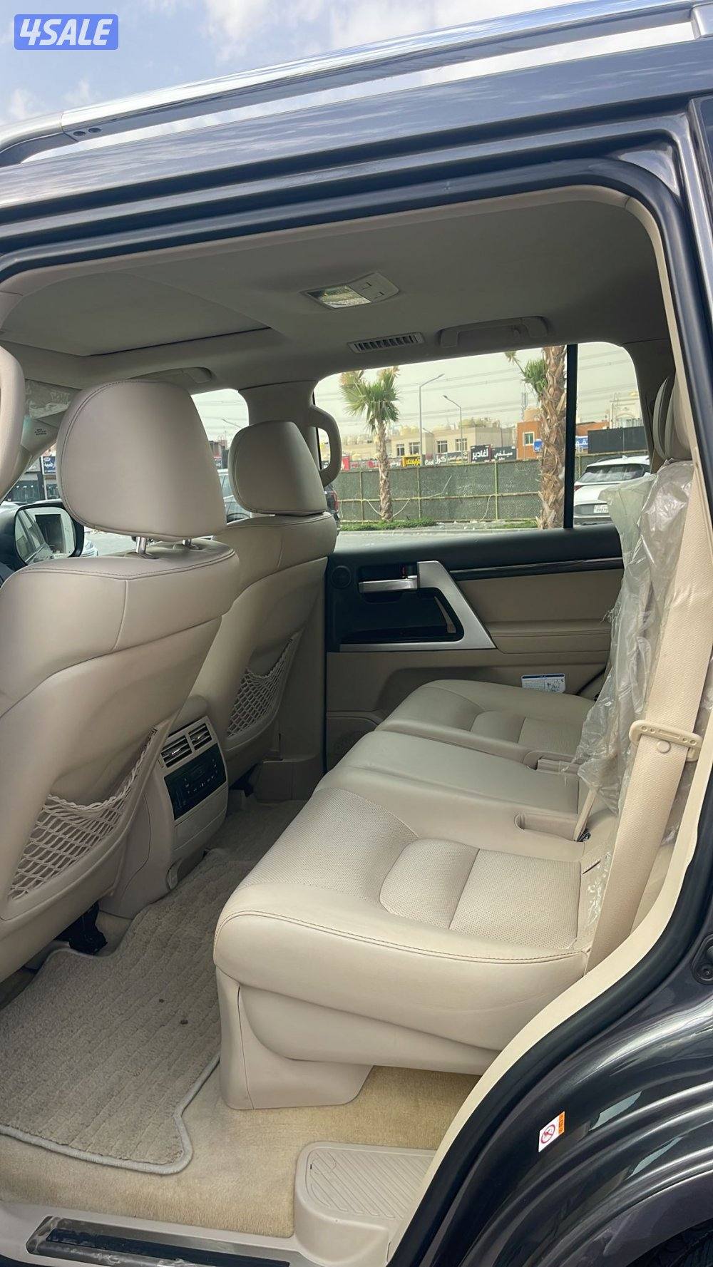 لاندكروز موديل 2018 صبغ الوكاله ماشي ٢٥٠5