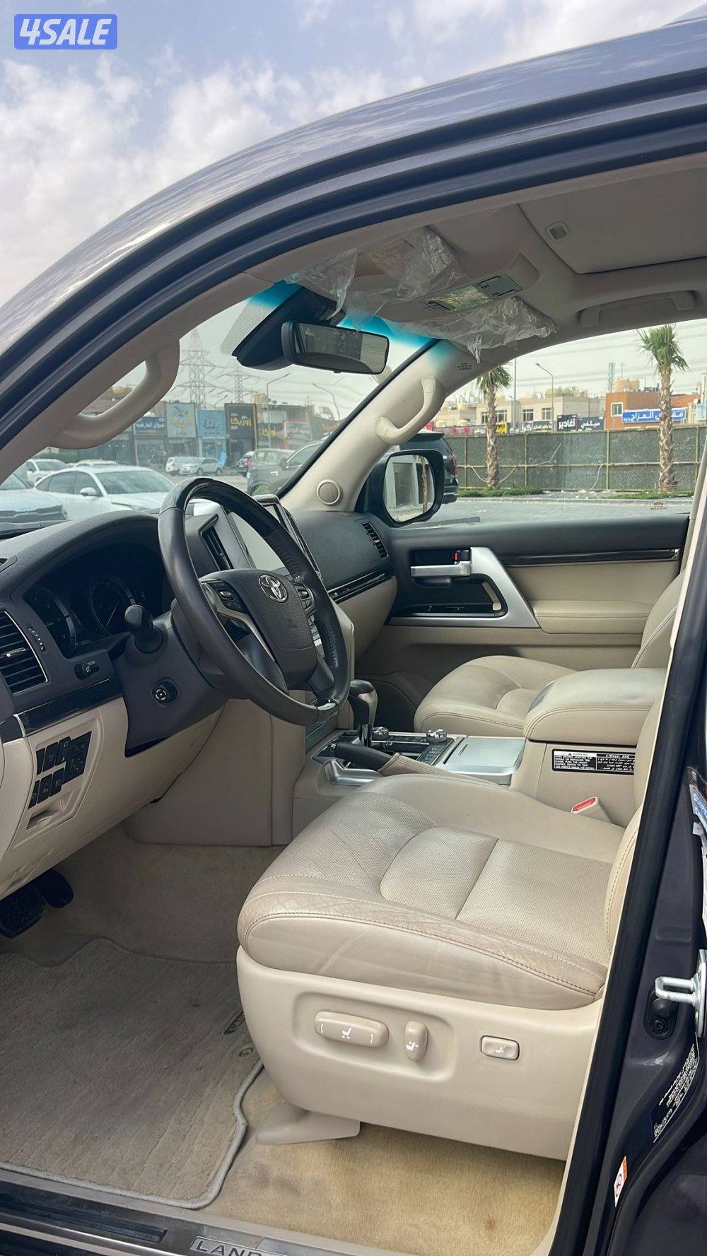 لاندكروز موديل 2018 صبغ الوكاله ماشي ٢٥٠6