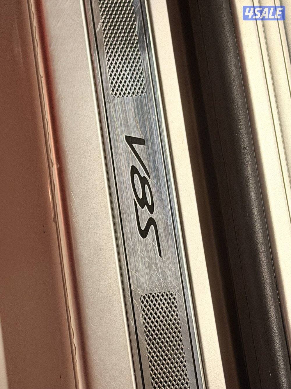 بنتلي ٢٠١٦ v8s9