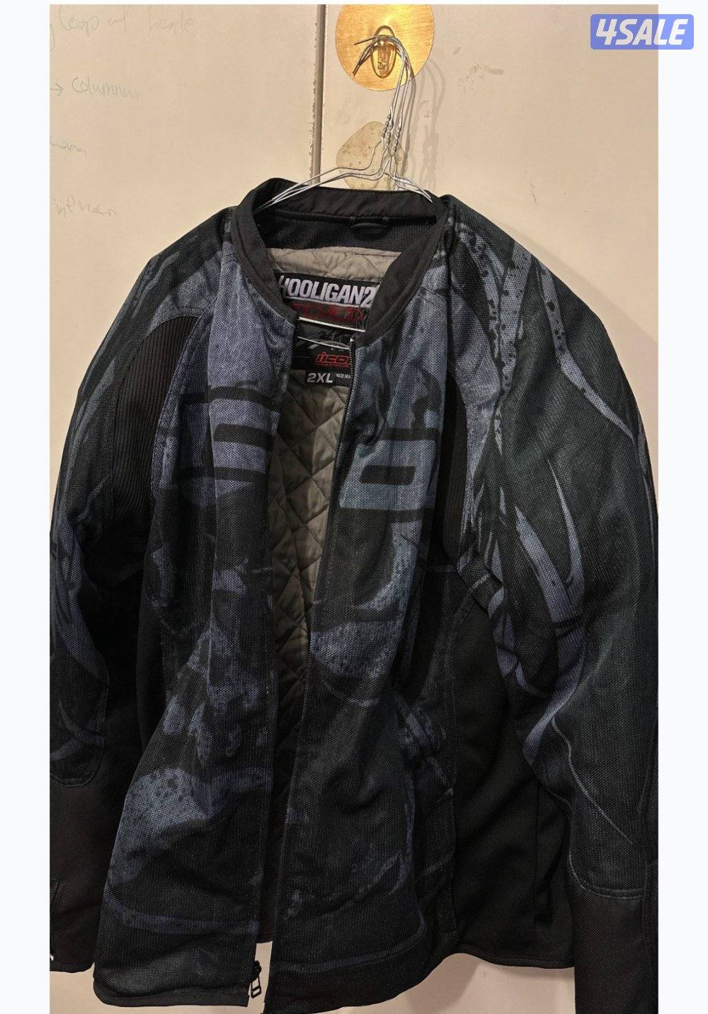 للبيع خوذة سيكل استخدام خفيف وجاكيت سيكل3