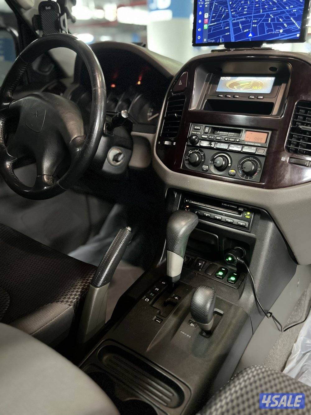 ميتسوبيشي باجيرو ربع8