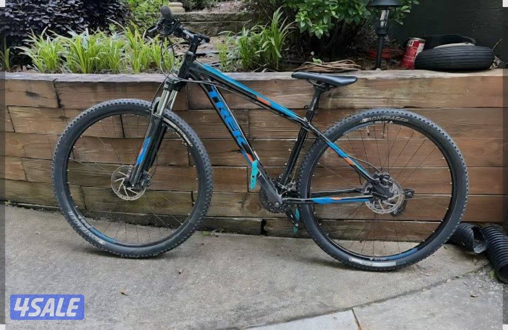 Trek Marlin 7. cycle for sale in excellent condition2
