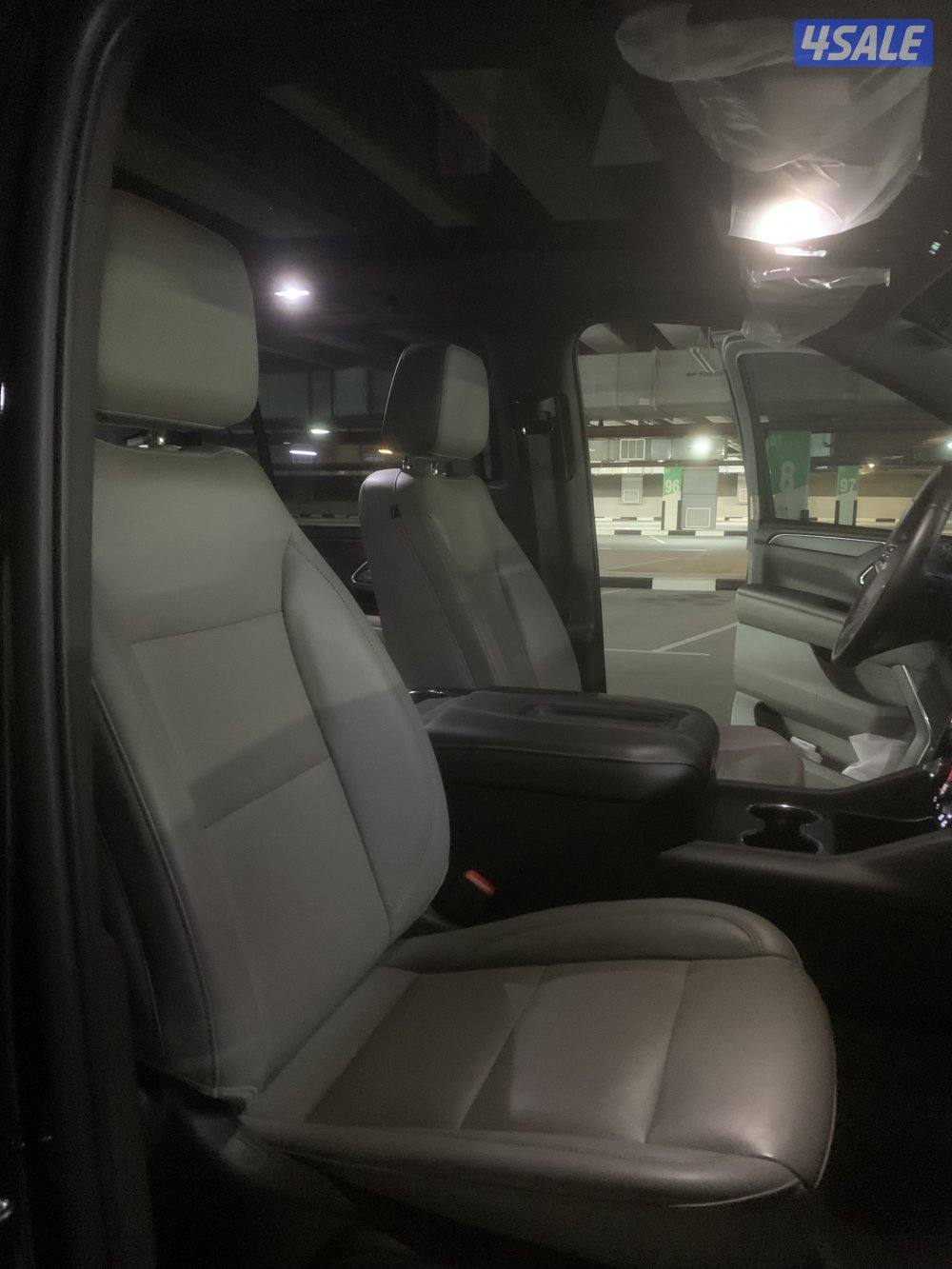 تاهو سنكشر LT فل كامل  موديل 2023  عداد 51 الف وصبغ الوكاله  //12