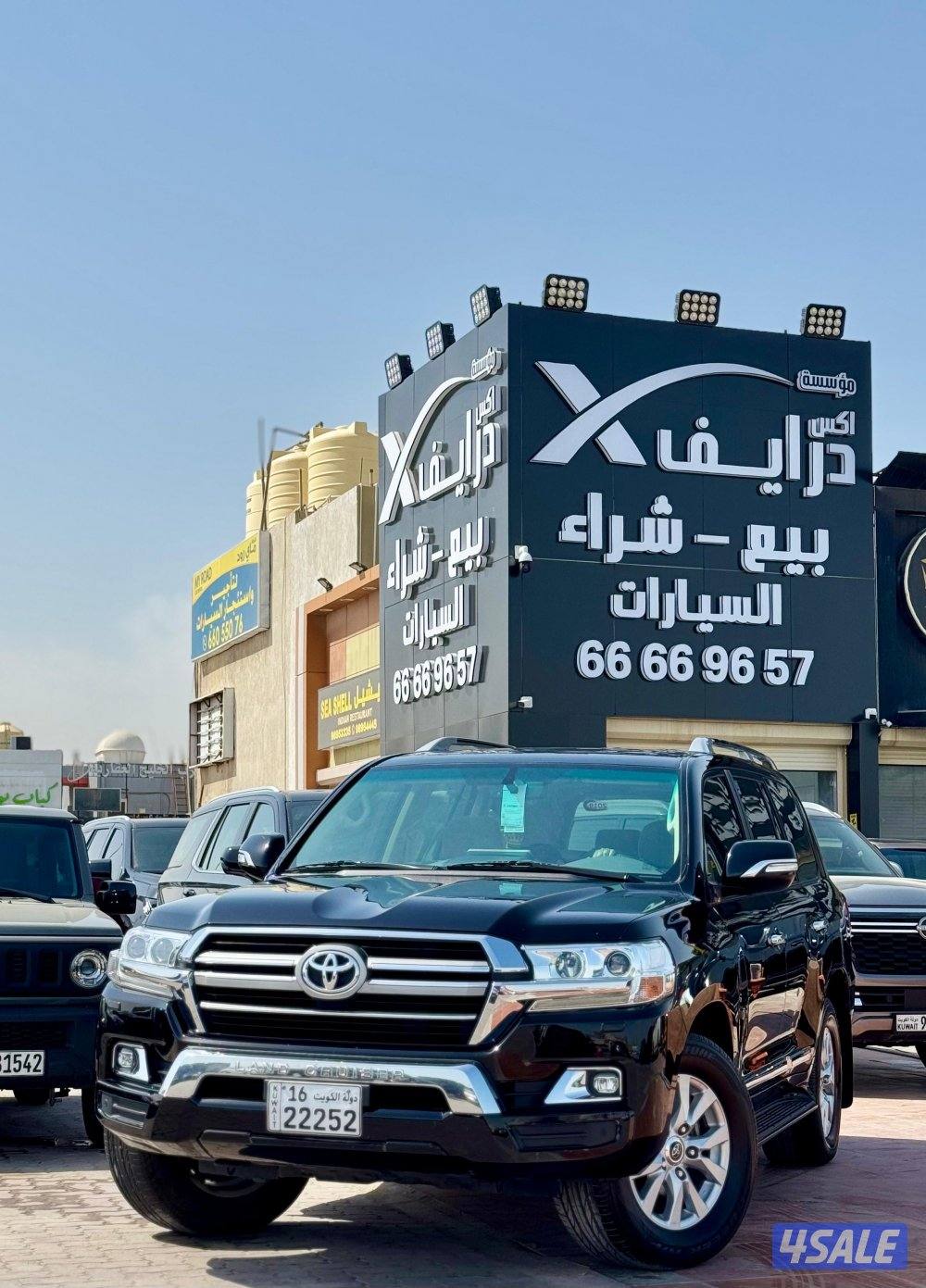 لاندكروزر 2019 صبغ الوكاله ( بحاله نادره )0