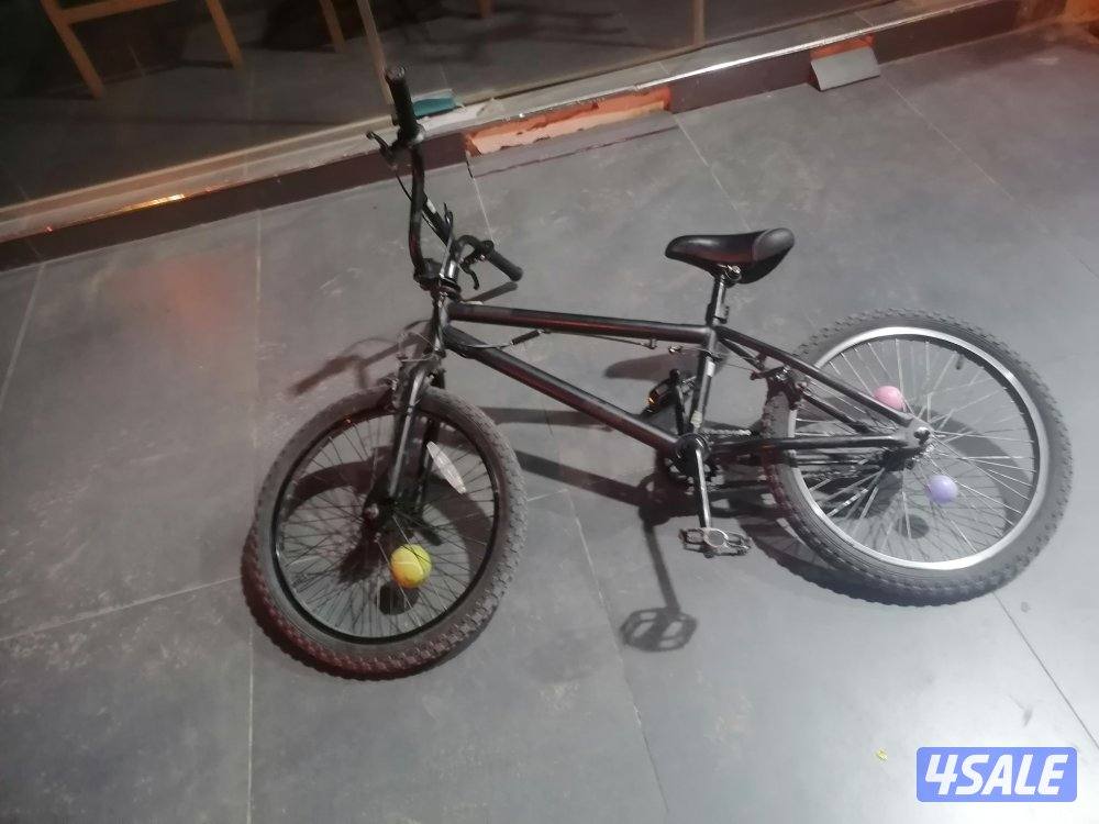 عجله bmx بحاله جيده مستعمل اخر سعر في28🌹♥️0
