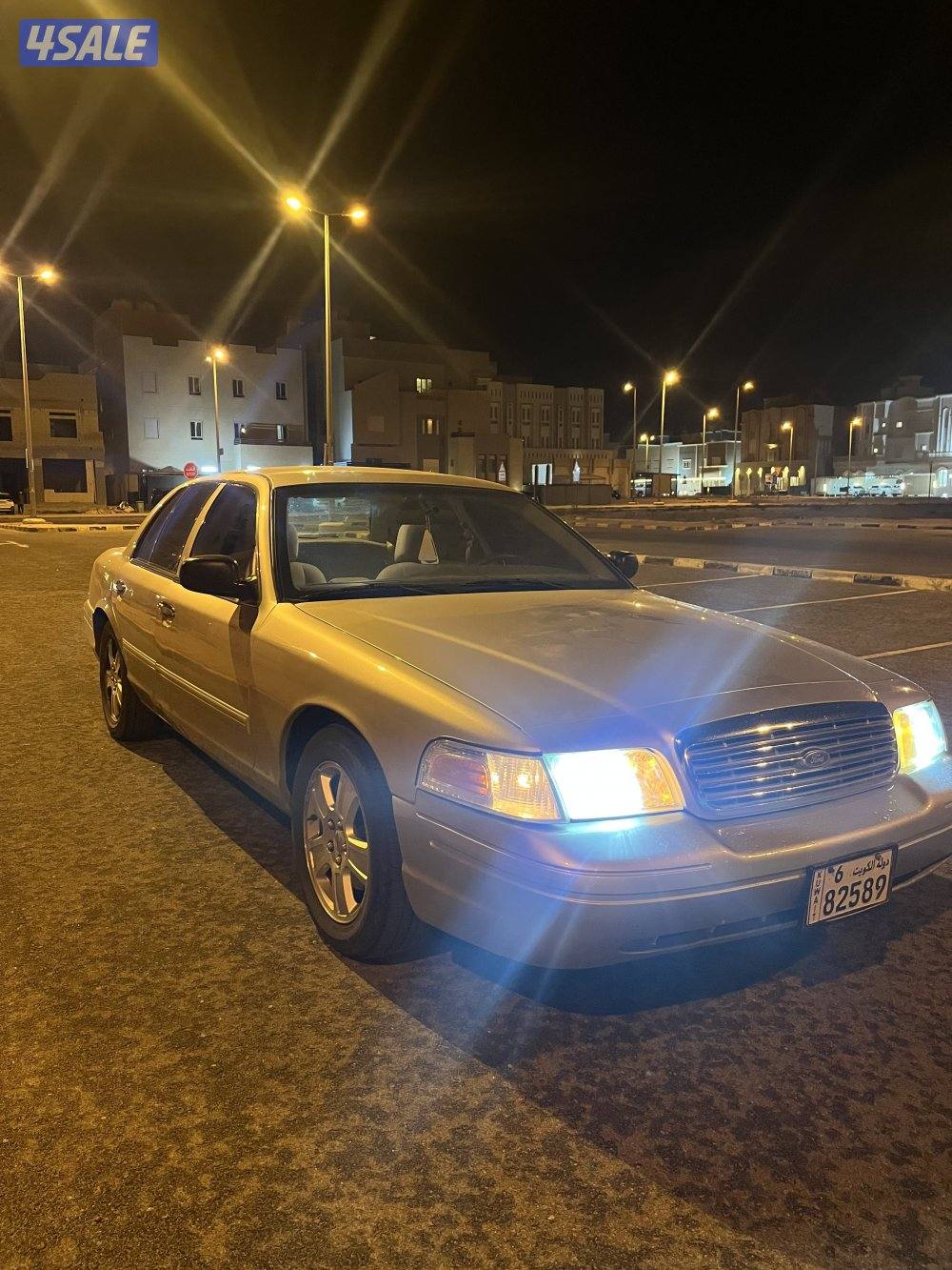 فورد فكتوريا ٢٠١٠1