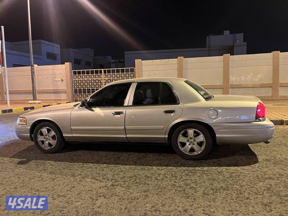 فورد فكتوريا ٢٠١٠5