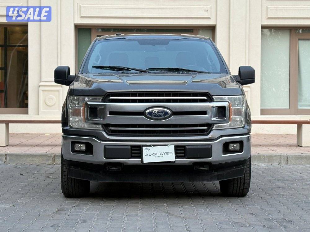 للبيع وانيت فورد F150 Xlt 4×4 موديل 20181