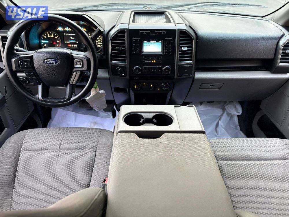 للبيع وانيت فورد F150 Xlt 4×4 موديل 20188