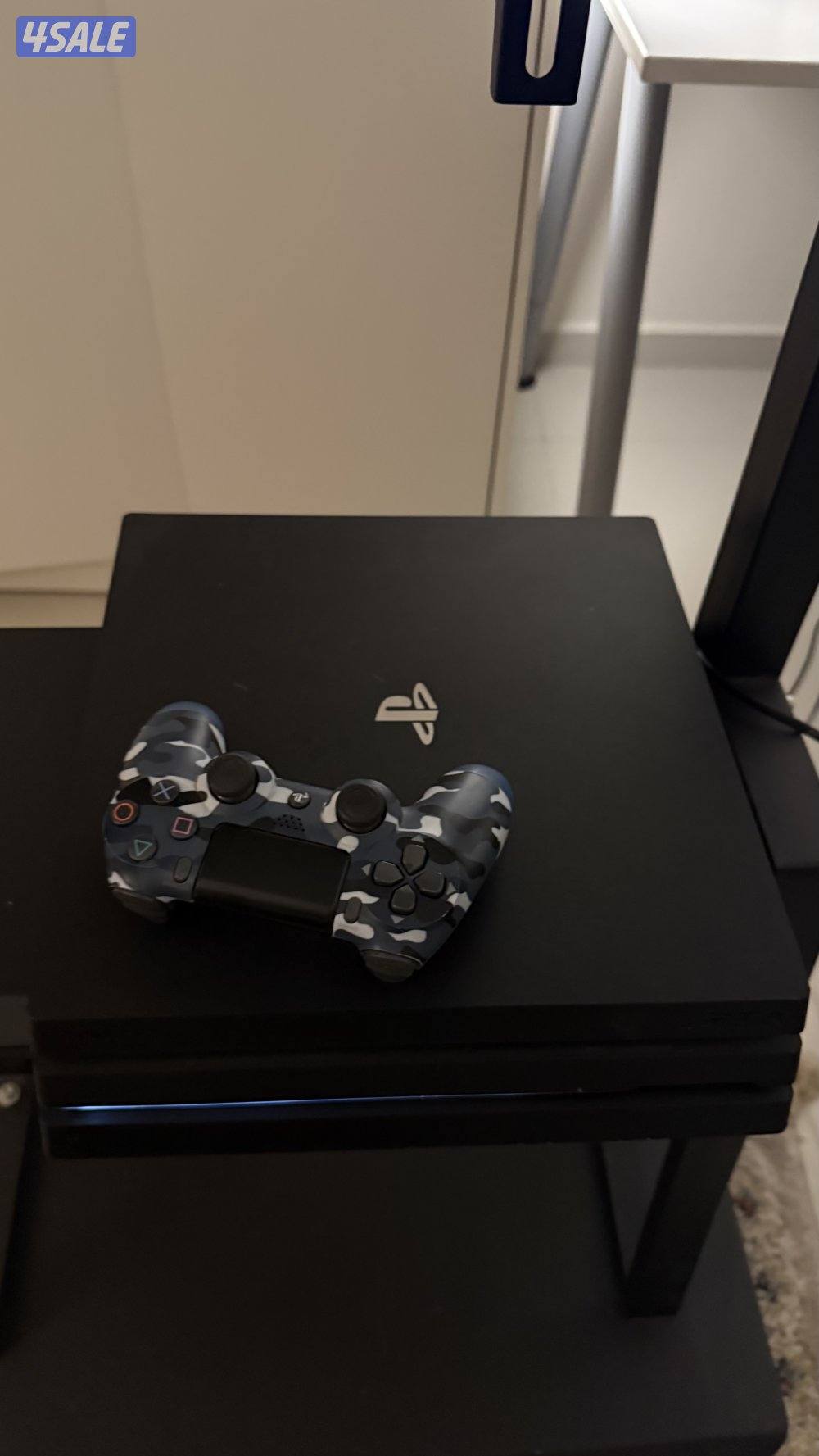 سوني ٤ برو نظيفه و مفرمته مع يد0