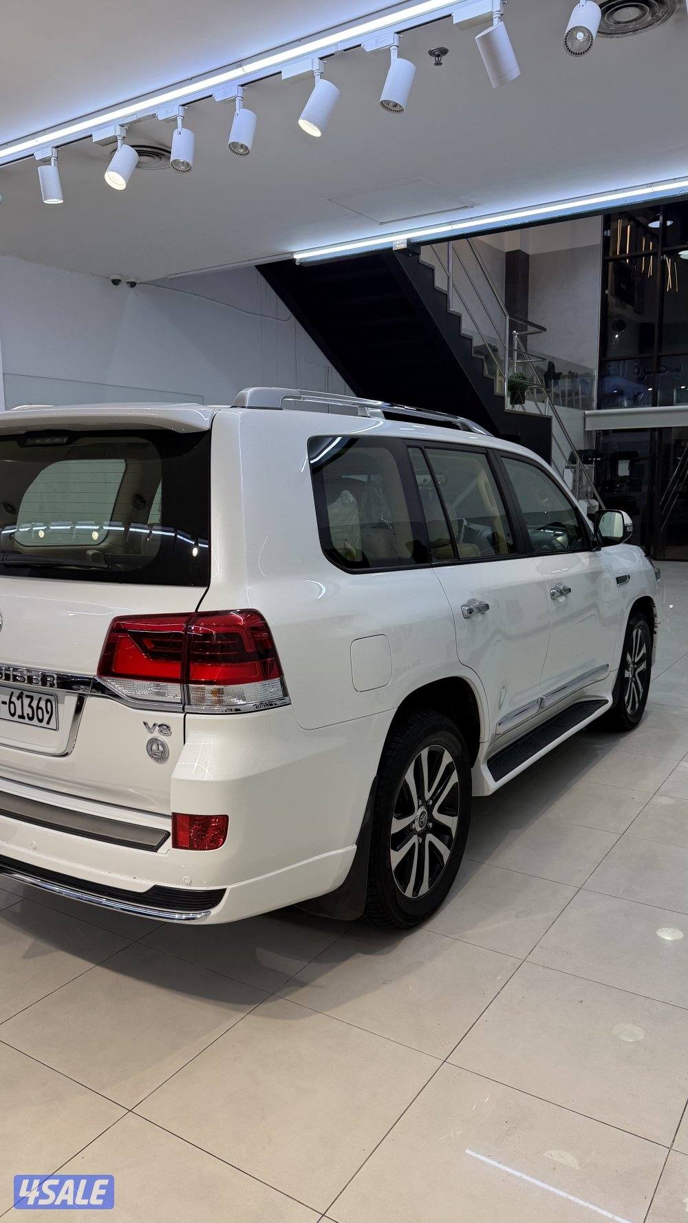 للبيع لاندكروزر تورينق1