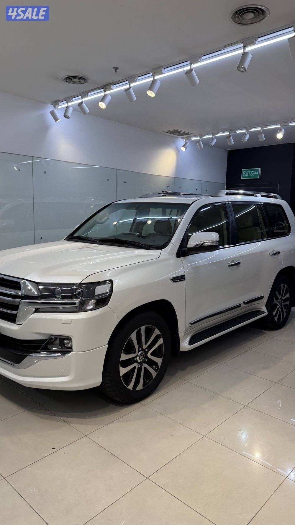 للبيع لاندكروزر تورينق6