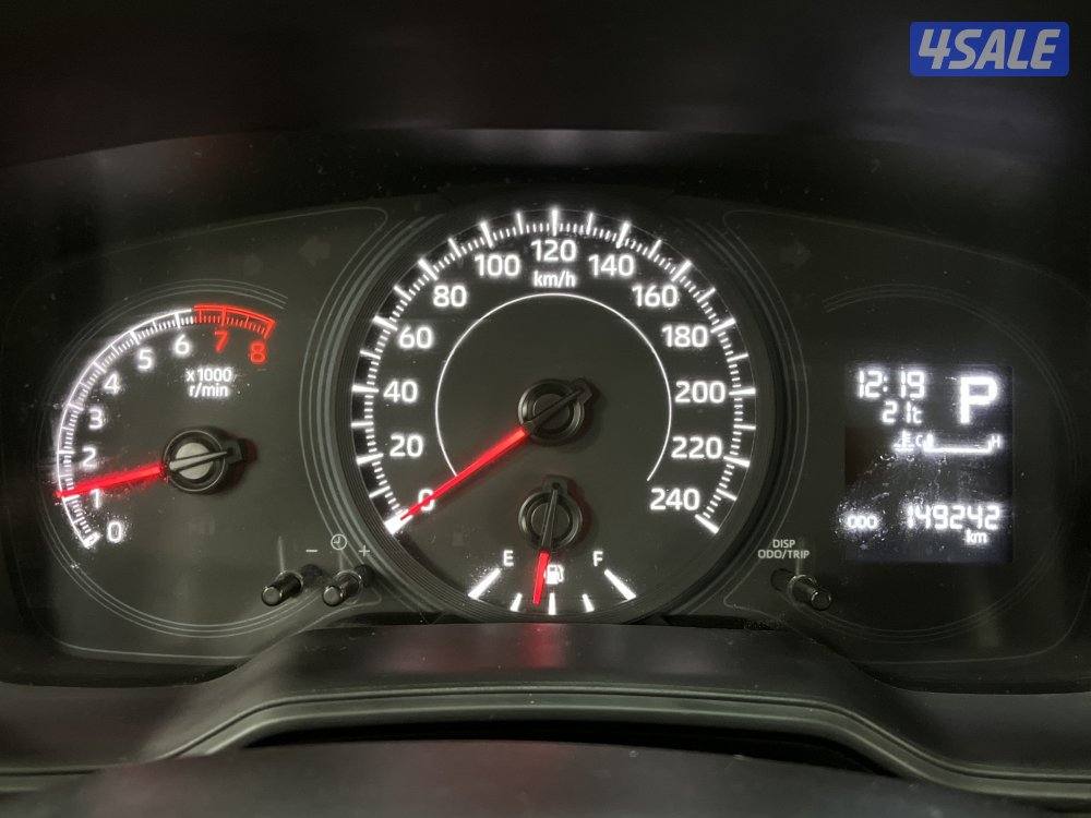 TOYOTA COROLLA 1.6L XLI STD OPTION6