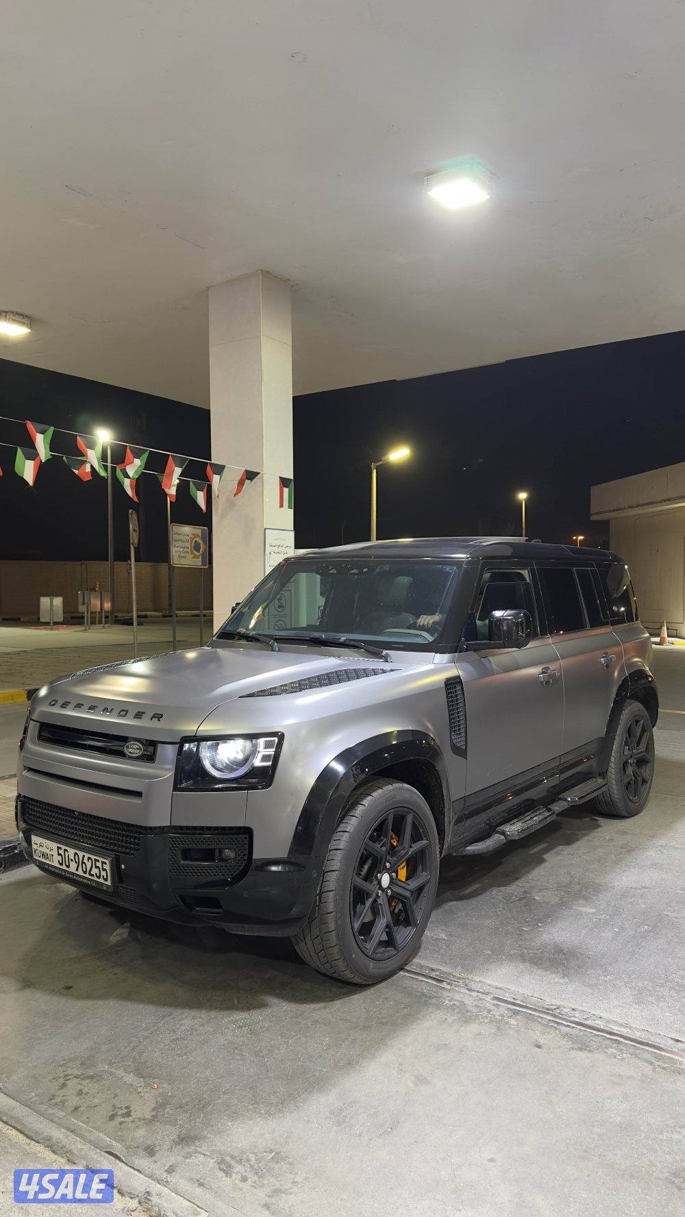 110 ديفندر شرط الفحص بالكامل اعلى فئه 6سلندر تبربو ماشي 176الف فقط.0