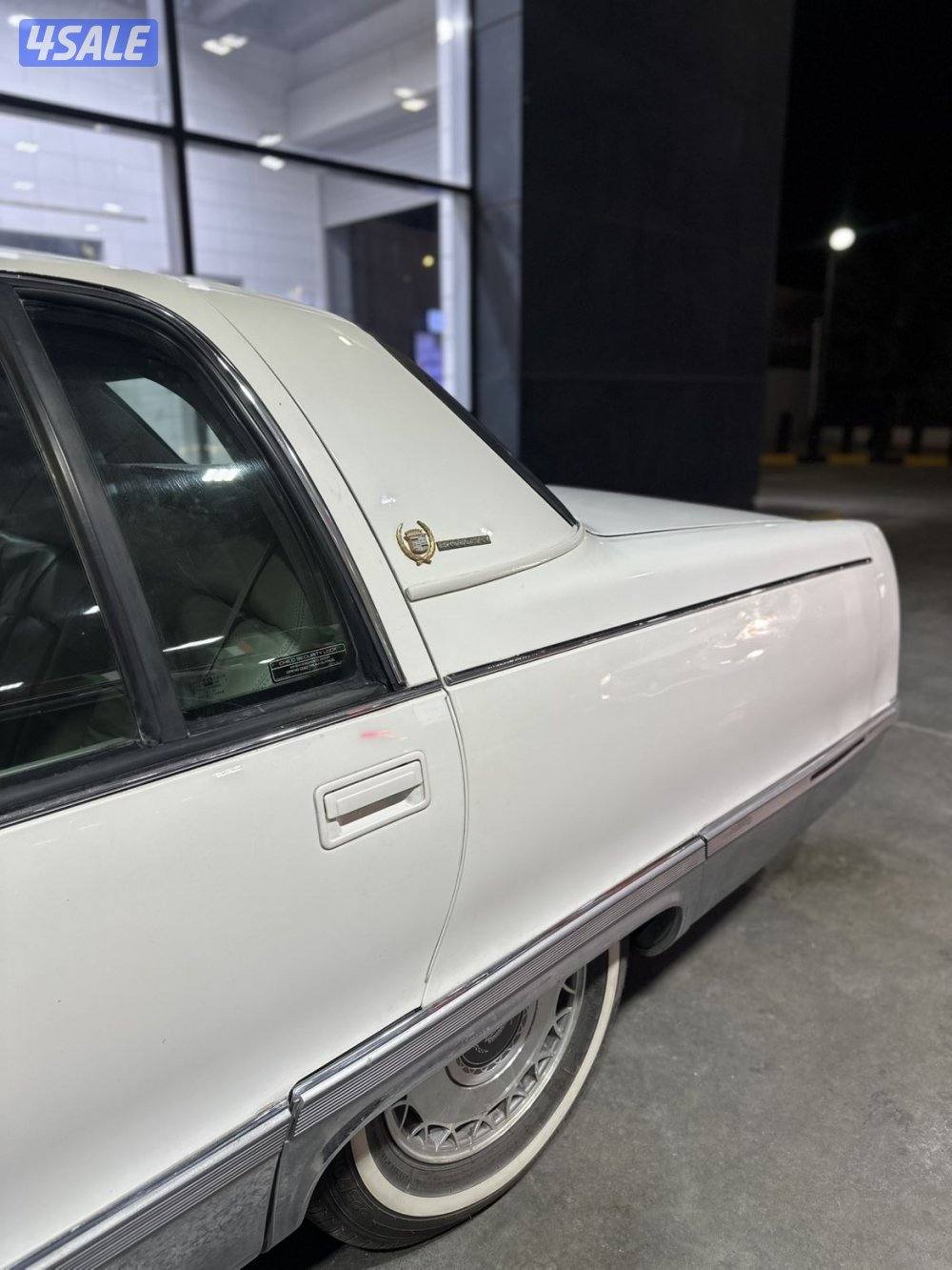 كاديلاك فليتوود بروقهام 199512