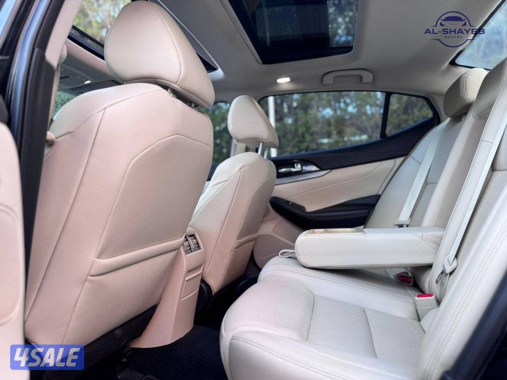 للبيع نيسان مكسيما Sv موديل 2018 الفل اعلى فئه9