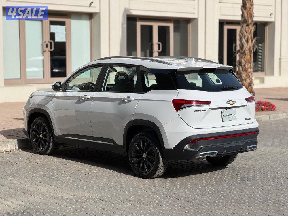 للبيع جيب كابتيفيا موديل 2025 Ls3