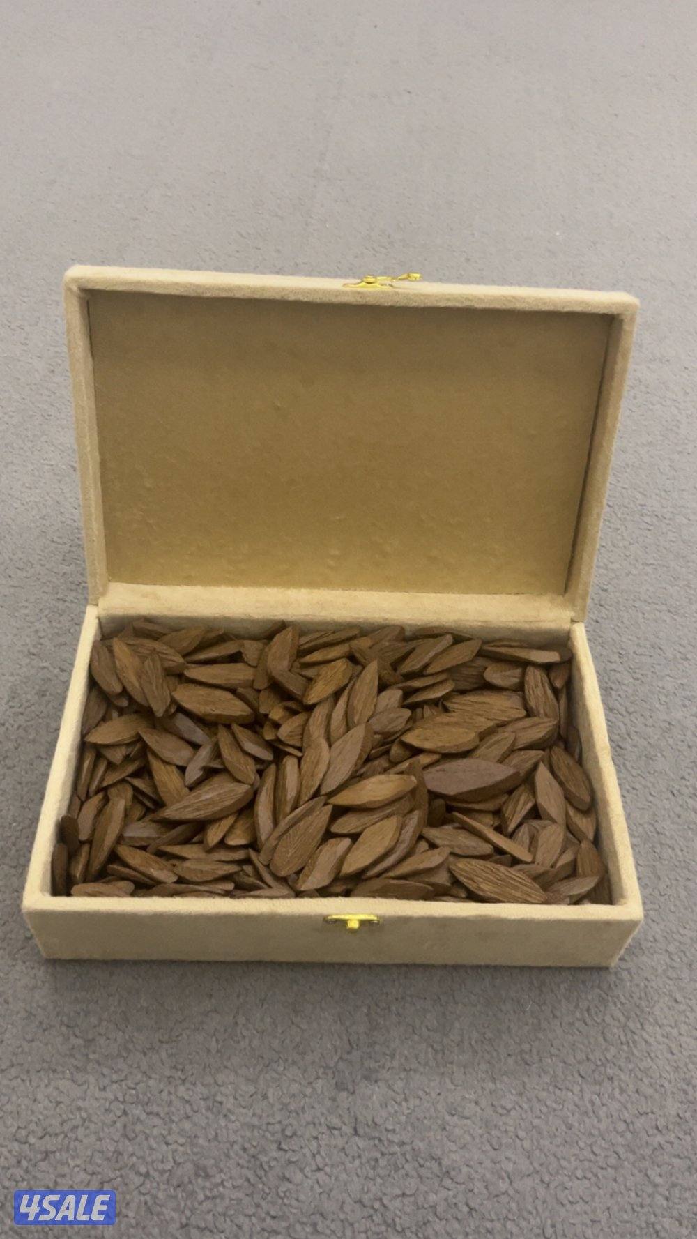 للبيع بخور ماروكي اندونيسي مميز جداً0