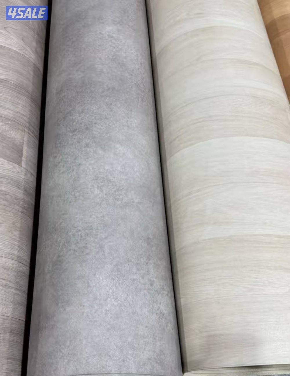 يوجد لدينا جميع انواع السجاد والباركيه رول6