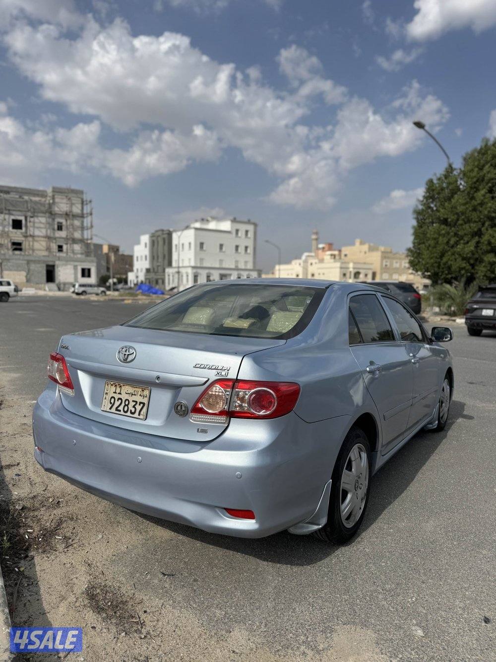 كورولا 2013 XL 1.6 بحالة ممتازة3