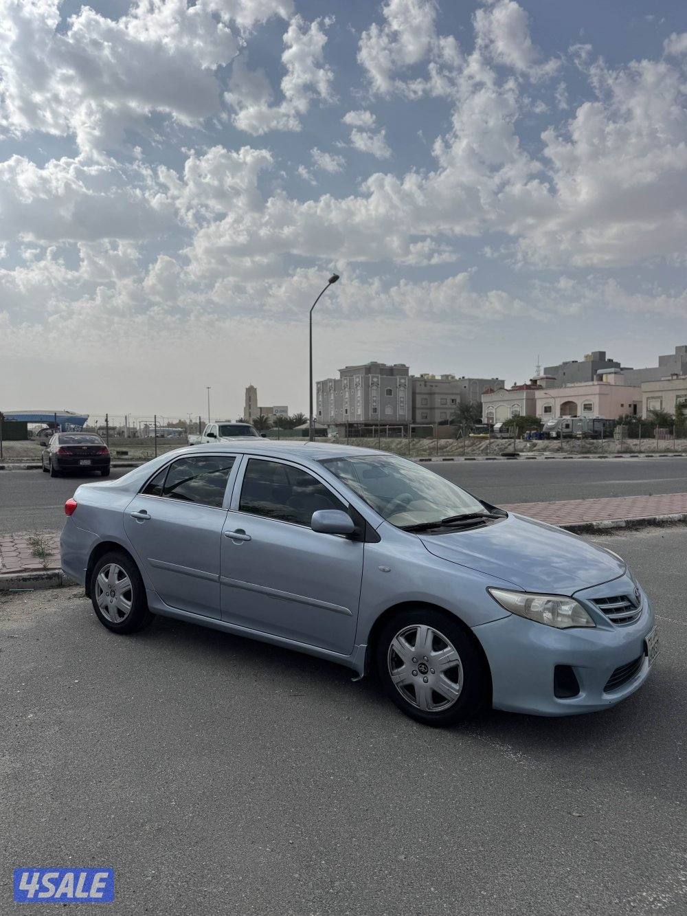 كورولا 2013 XL 1.6 بحالة ممتازة4