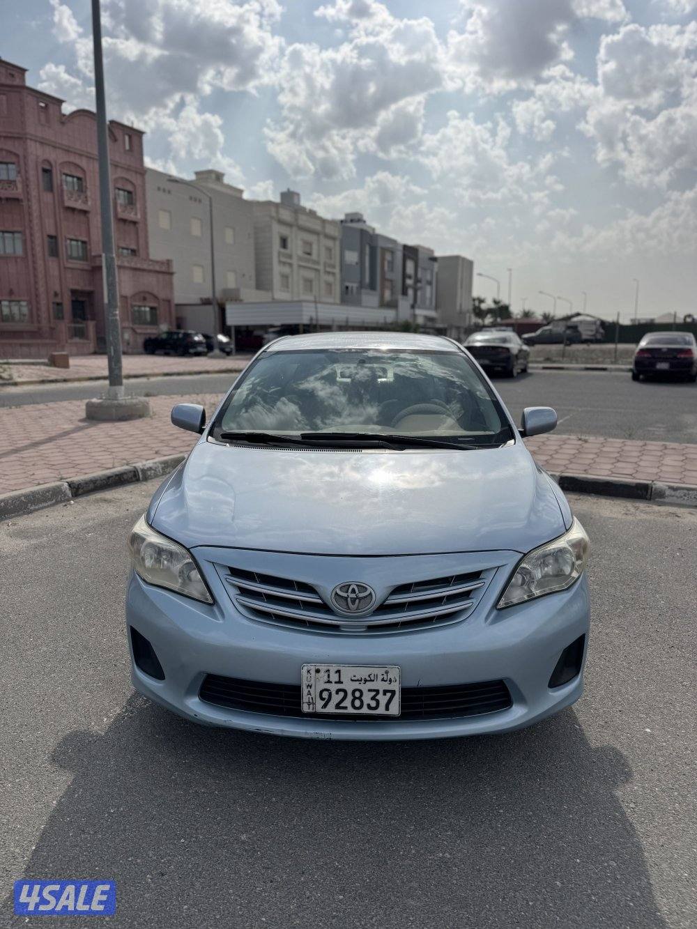 كورولا 2013 XL 1.6 بحالة ممتازة6