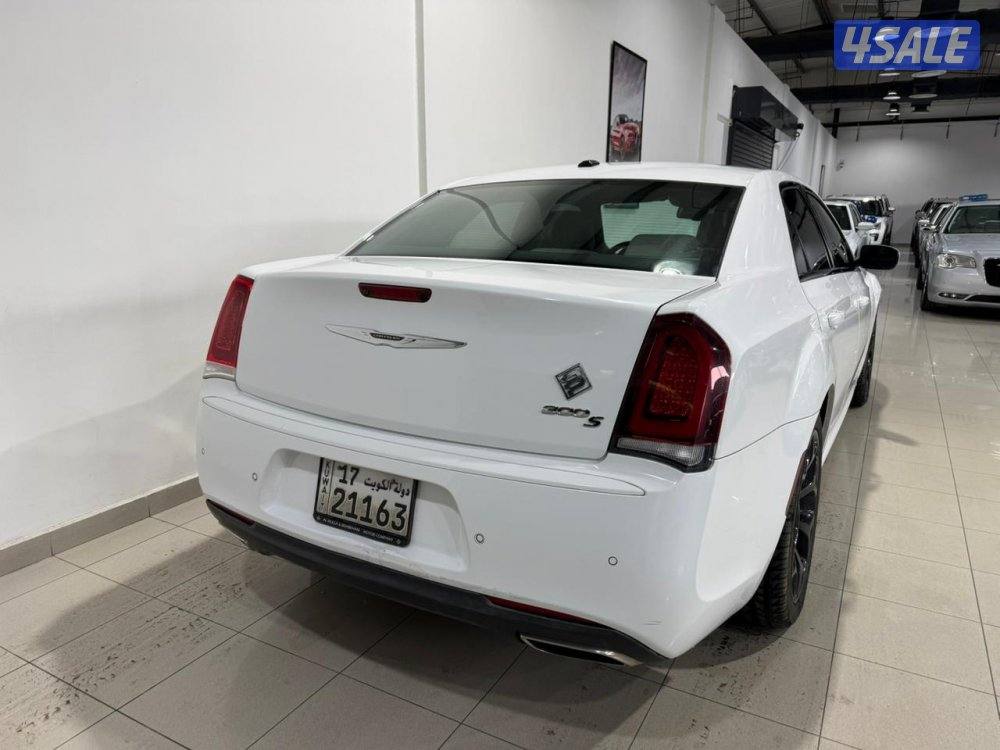 Chrysler 300S 20204
