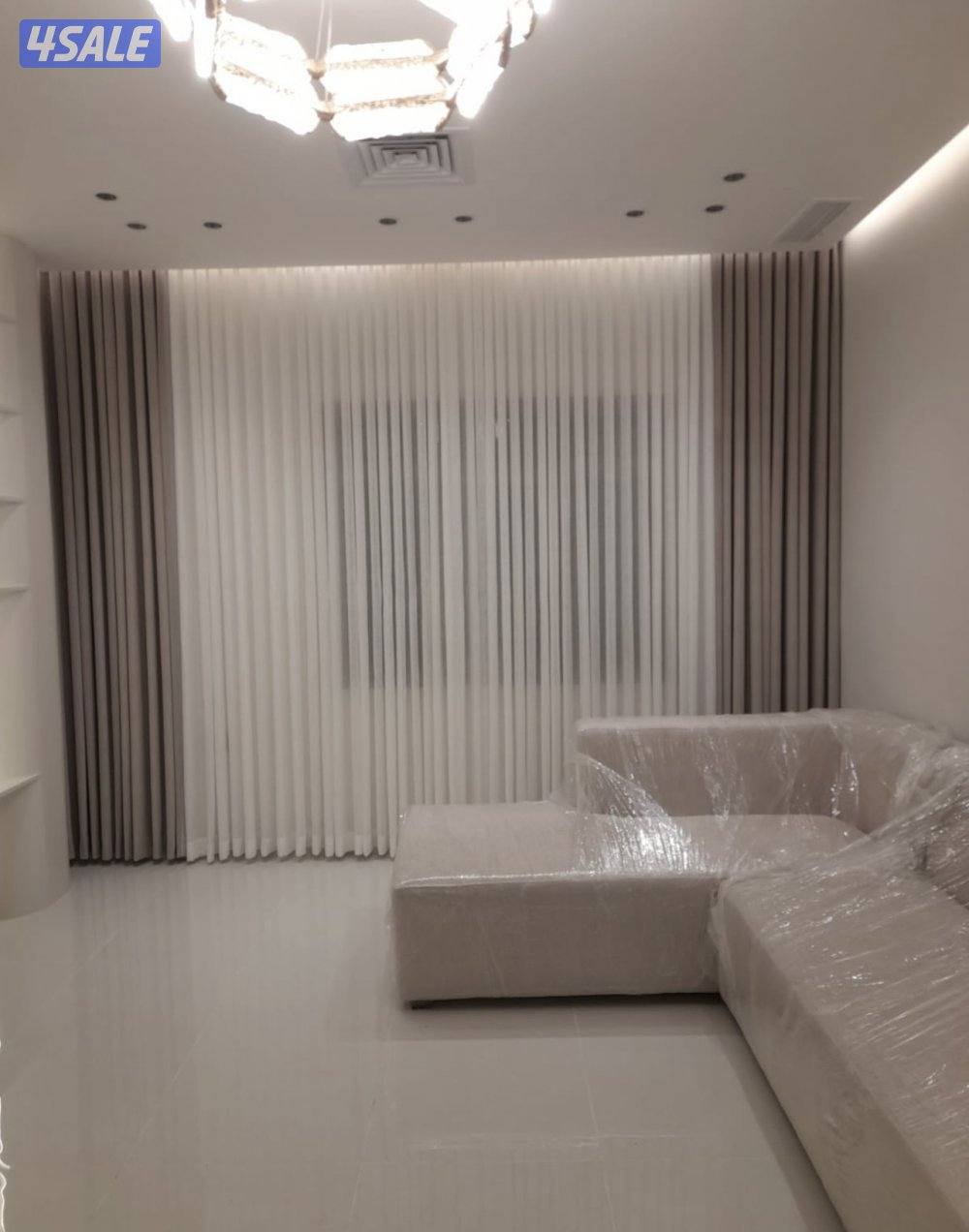 تنجيد وتفصيل مساند وديوانيات وجلسات ومطارح وكل الستاير الحديثه وسجاد ق5