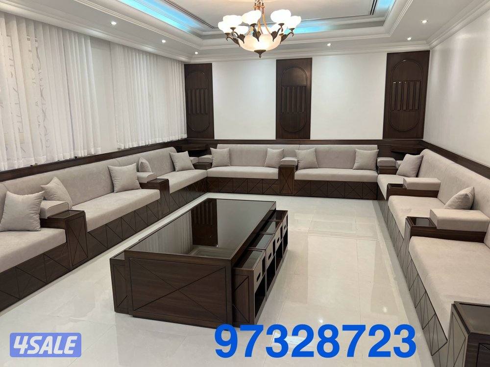 تنجيد وتفصيل مساند وديوانيات وجلسات ومطارح وكل الستاير الحديثه وسجاد ق7