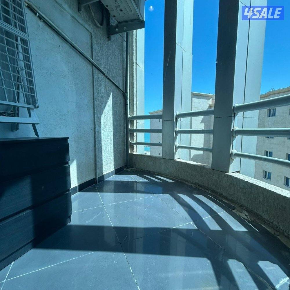 ستوديو مفروش إطلالة بحرية للإيجار في السالمية3