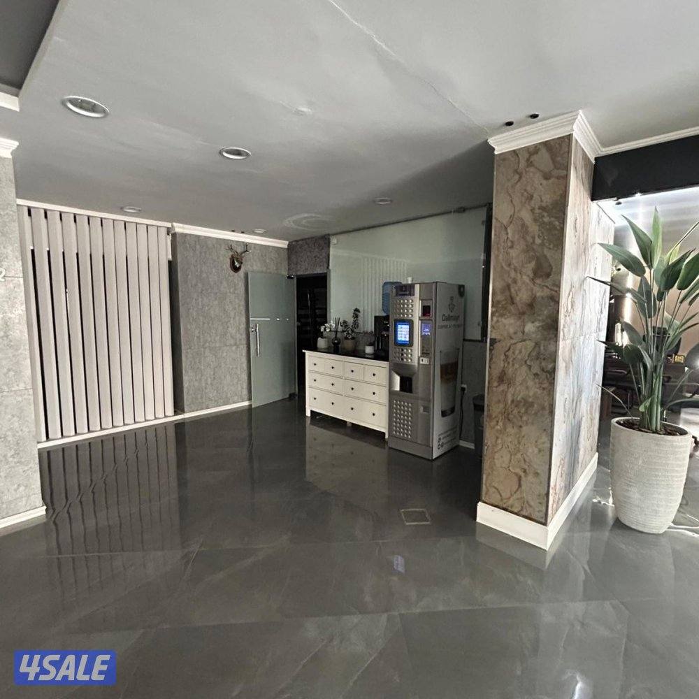 ستوديو مفروش إطلالة بحرية للإيجار في السالمية8