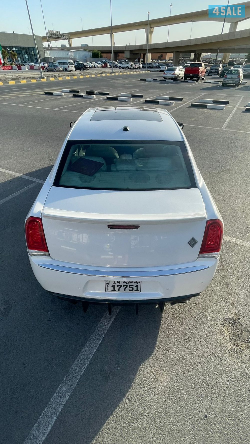 للبيع كرايسلر  c300   موديل 20154