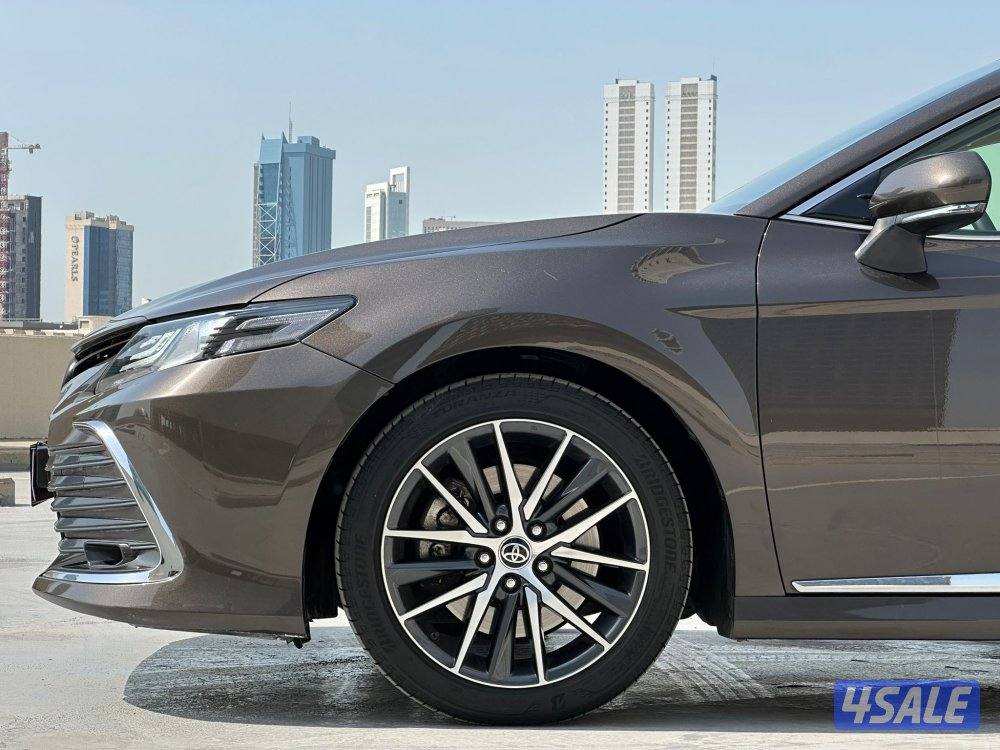 كامريV6 LIMITED EDITION موديل2023 عداد41الف وارد الساير5