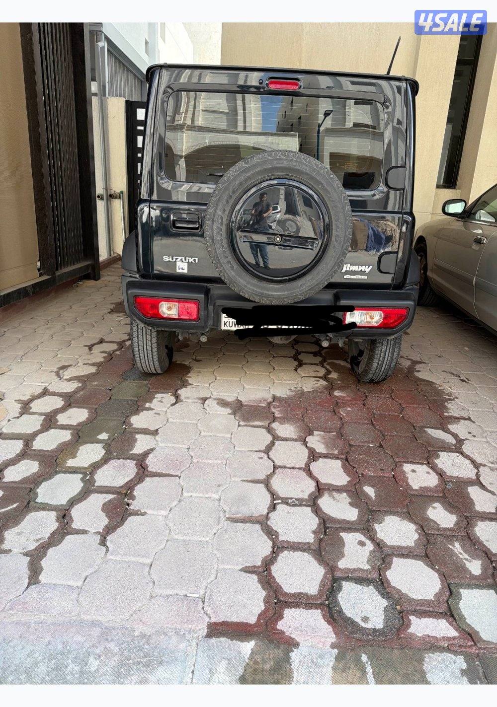 للبيع سوزوكي شرط الفحص ( قير - مكينه- شاصي ) اللون : أسود حمايه فل بدي2