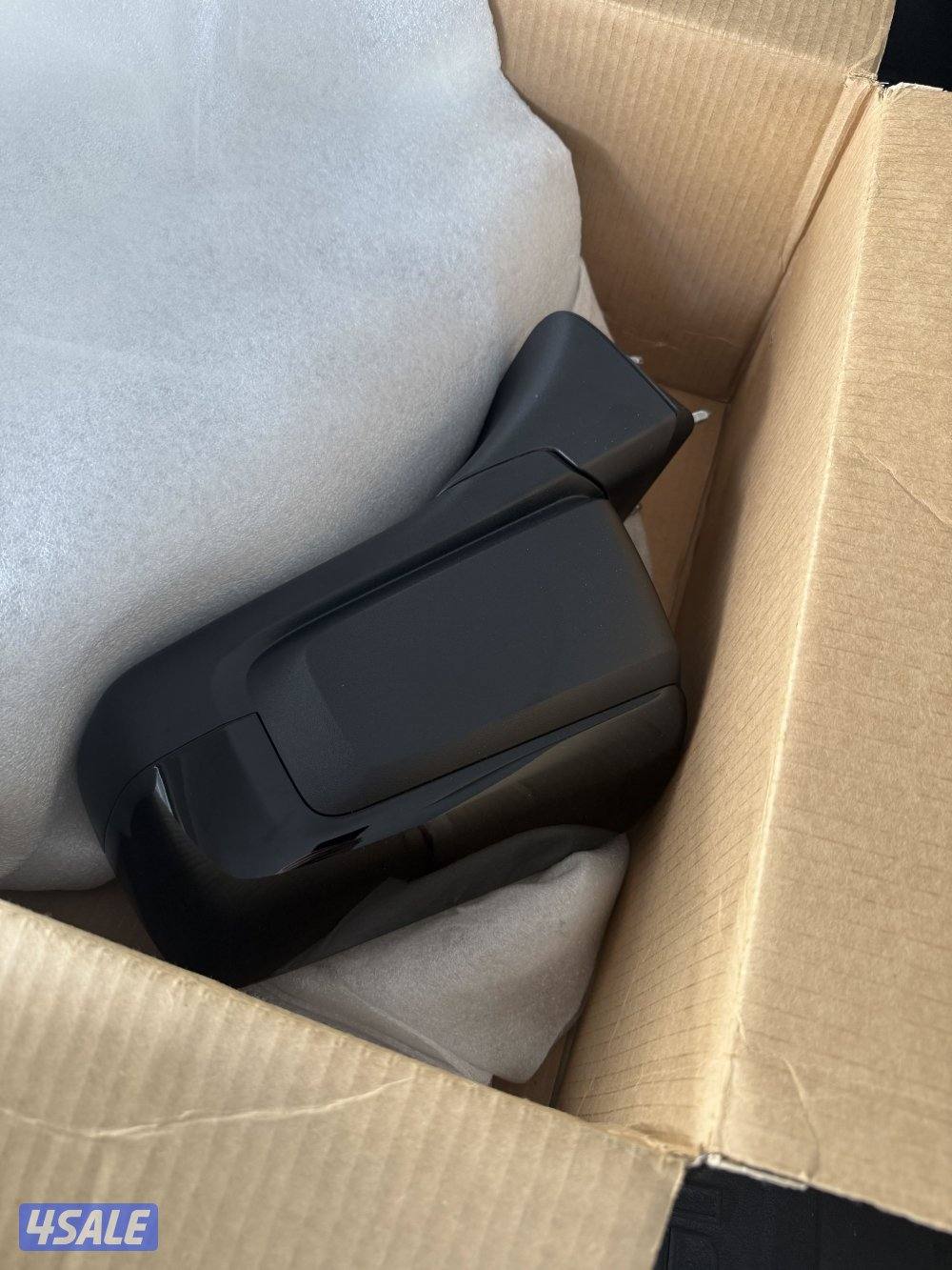 مناظر / مرايات وانيت  HD 2020 إلى 2026 حجم صغير1