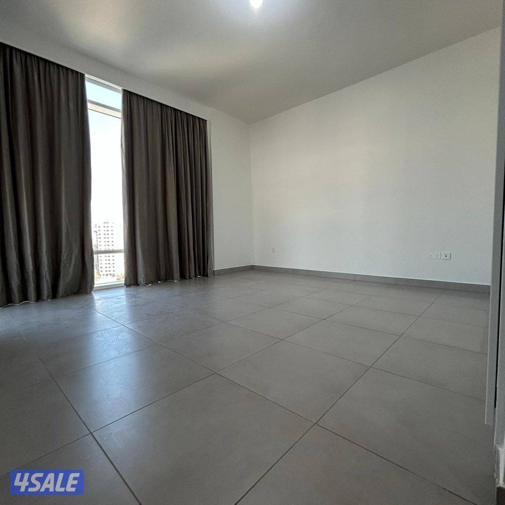 شقة نصف مفروشة اطلالة بحرية للايجار في دسمان5