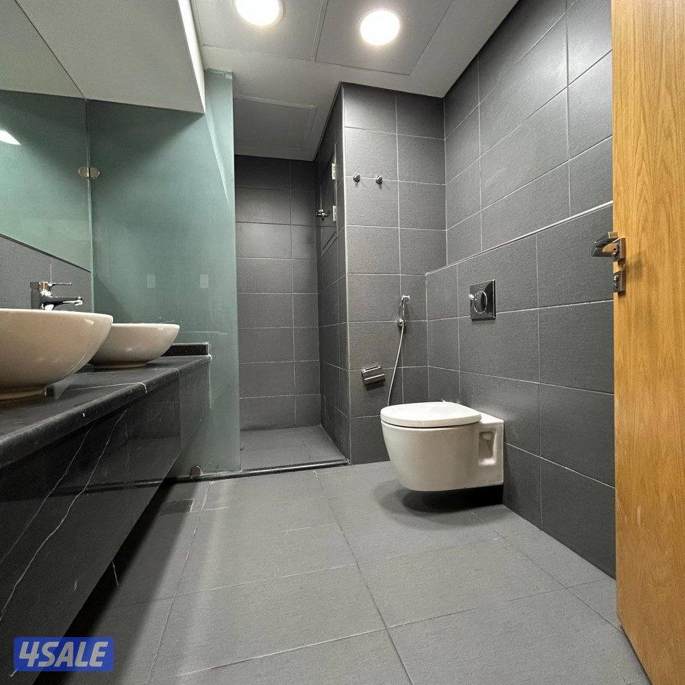 شقة نصف مفروشة اطلالة بحرية للايجار في دسمان9