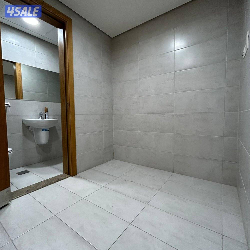 شقة نصف مفروشة اطلالة بحرية للايجار في دسمان11