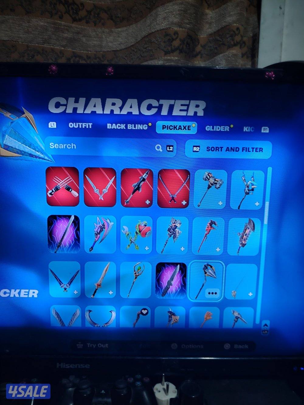 حساب فورت نايت فيه 1600 فيبوكس و 183 سكن و 224 اكس و 148 رقصه ز ترافيس3